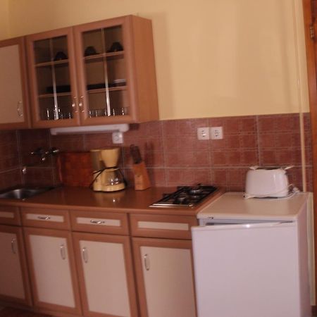 Bodzavirag Apartman Залакарос Екстериор снимка